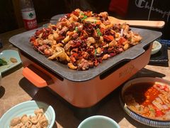 -炭舍干锅·烤鱼(扬名广场店)