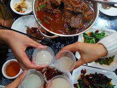 -临江餐馆二楼美食部落