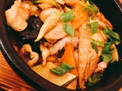 豆腐煲-华味居 Restaurant Chinese Huaweiju