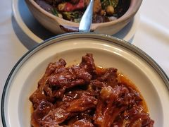 -八府香鸭·啫啫煲(华山路店)