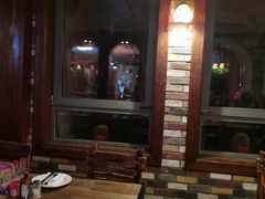 -Pistolera Mexican Cantina女枪手墨西哥餐厅(碧云路店)
