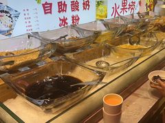 -新艺自助美食城(中山路店)