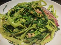 马拉盏炒通菜-大头虾越式风味餐厅(光明广场店)
