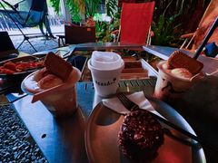 -J Create城市露营咖啡·简餐·宠物(上海动物园店)