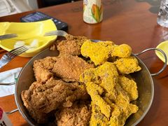 -BHC炸鸡(明洞总店)