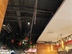 大堂-龙泉人椰子鸡.糟粕醋.海南菜(三亚旗舰店)