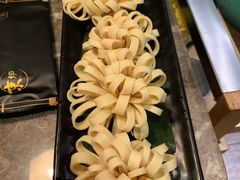 -三人行骨头王火锅(长寿店)