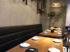 -炉小二铜锅牛蛙•川湘菜(三里屯店)