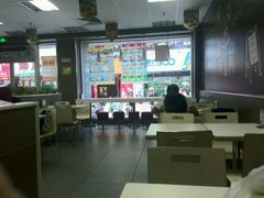 -华莱士·全鸡汉堡(湛江新华店)