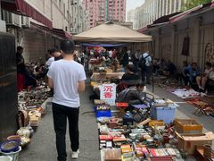 -云洲古玩城(大木桥路店)