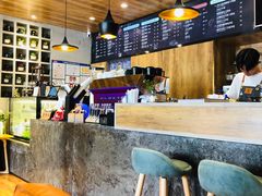 -ZING COFFEE 镜咖啡