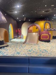 -MELAND CLUB亲子乐园·派对·餐厅(北京芳圆里ID MALL店)