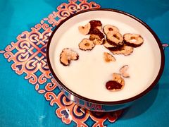 -一个勺子新疆锡伯主题私房菜(红墙巷49号院店)