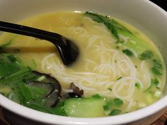 传统过桥米线之秀才米线-茶花妹子云南餐厅(北大店)