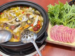 -菌之家·专业纯野生菌火锅·特色炒菌