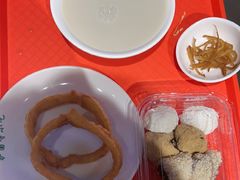 -护国寺小吃店(红莲南路店)