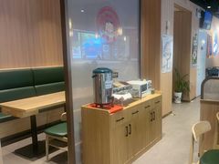 -护国寺小吃店(红莲南路店)
