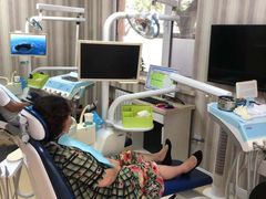 -赵军口腔(唐山街店)