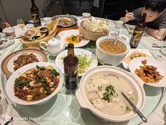 -鲁菜根·泰安菜(万达店)