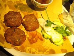 -大头虾越式风味餐厅(光明广场店)