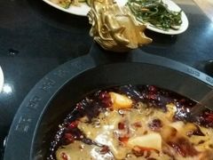 -重庆德庄火锅(体育中心店)