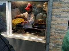 -老新隆牛肉锅贴(新街口店)