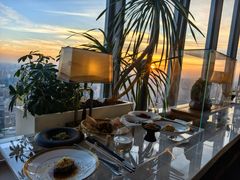 -鲜璟台·地标景观餐厅(上海中心店)