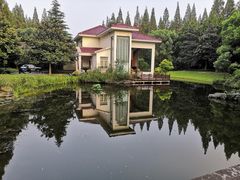 -上海怡沁园度假酒店