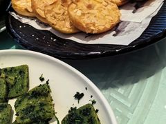 -泓历皇朝酒店(东亭店)