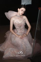 -Renee芮亦婚纱