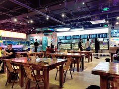 大堂-马路牙子地桌烤肉(工体店)