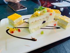 精致甜点-YUE·6·西式融合餐厅(外滩六号店)