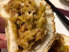 烤酸菜包-凯鸽酒楼(大同振兴街店)