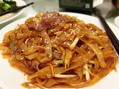 -五谷芳乳鸽王(海景店)