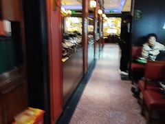 -新白鹿餐厅(百联中环店)