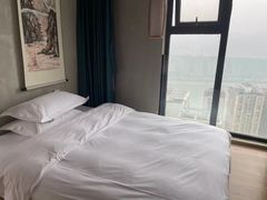 -闲隅江景艺术酒店(解放碑洪崖洞总店)