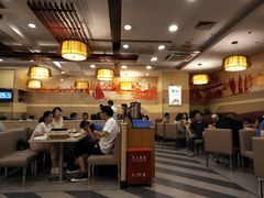 大堂-粤仔湾砂锅粥(金太湖店)