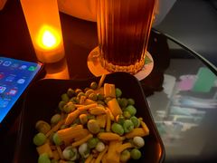 -TASTE ROOM Bar