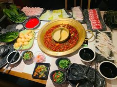 -哥老官重庆美蛙鱼头(虹口龙之梦店)