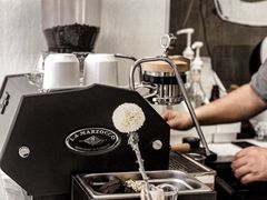 -red donkey coffee