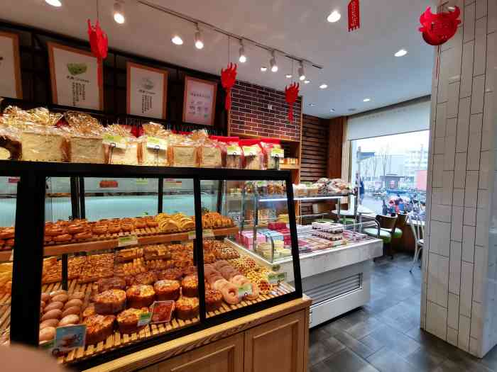 慢城烘焙·蛋糕(红旗南路地铁店)-"红旗南路地铁站a口出来新开的慢城