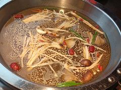 -九牧鱻·渝老鬼重庆火锅(人民路店)