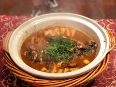 酱香特色大鱼头-老苏州芳和园茶酒楼  传统苏帮菜(观前店)