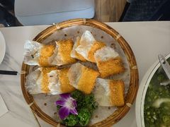 -华凌山庄·隐湖栖