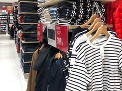 -优衣库(上海金桥国际商业广场店)