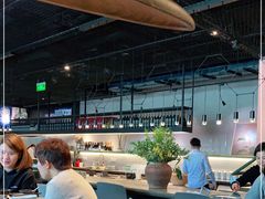 大堂-半山腰·云南菜(侨福芳草地店)