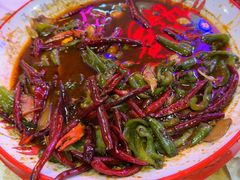 -海盗船. 龙虾烧烤. 酒馆