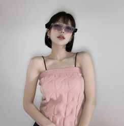-苑苑发型设计