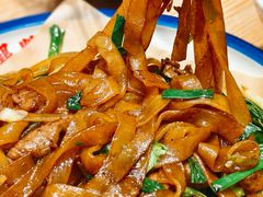 传统干炒牛河-荔银肠粉·非遗手藝(夫子庙店)