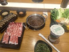 -呷哺呷哺(常营华联店)